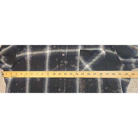 OOAK Upcycle Flannel Shacket Alice Cooper Rock Music Graphic Tee Boyfriend Large - Picture 7 of 10